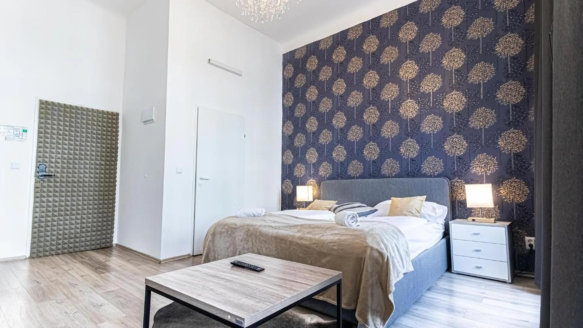 Superbly Central 9Br Complex Ideal For 25 People Viena Apartament